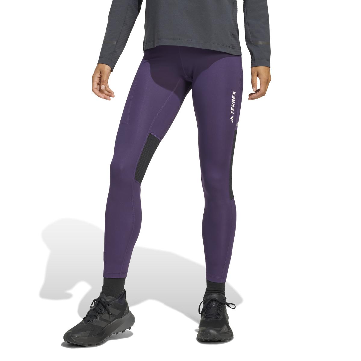 product/2/0/2025_adidas_jd4231_2_apparel_on_model_standard_view_white.jpg