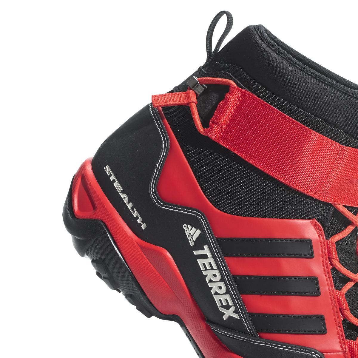 product/a/d/adidas_cq1755_9_footwear_photography_detail_view_2_white_xx.jpg