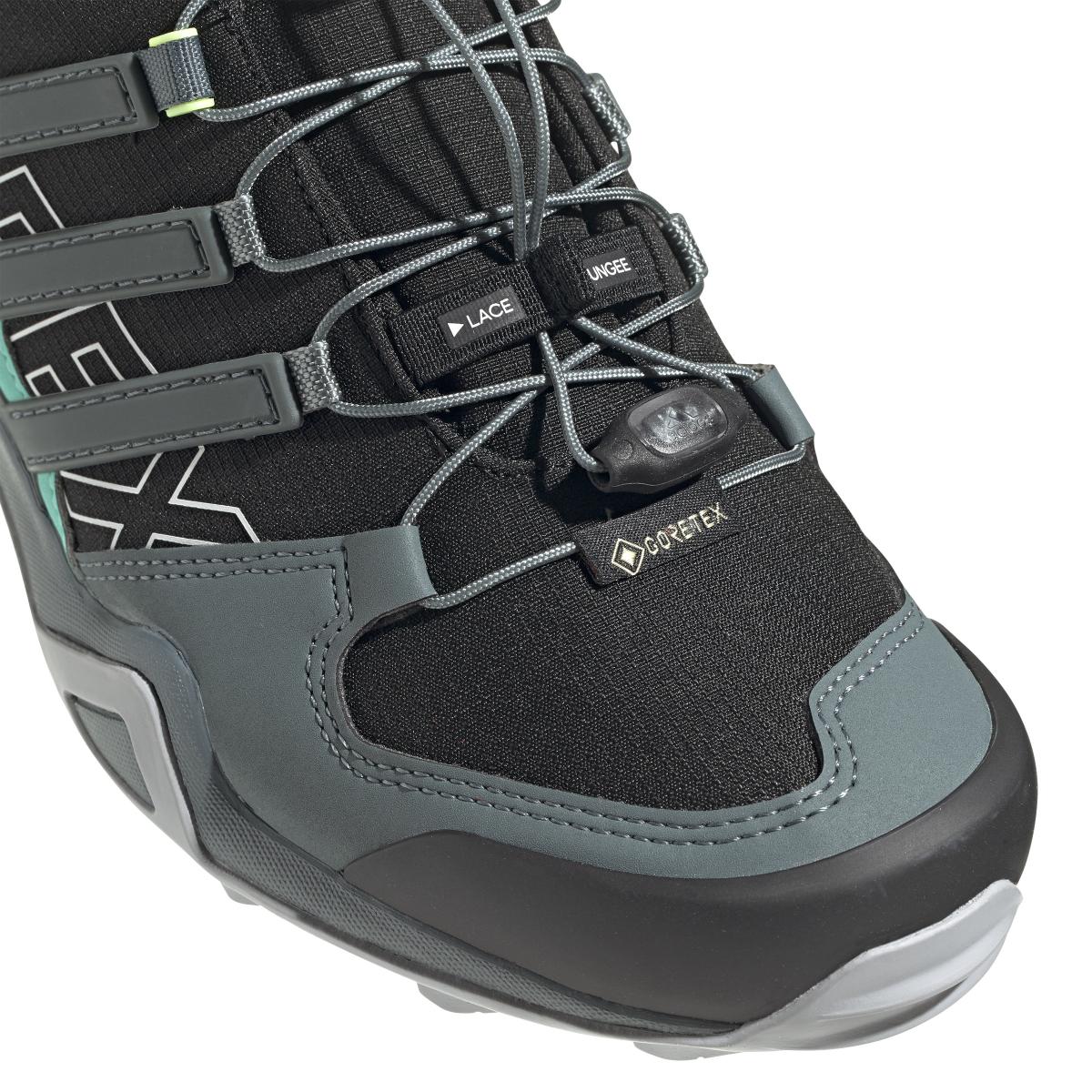 product/a/d/adidas_fx4681_10_footwear_photography_detail_view_3_white_000.jpg
