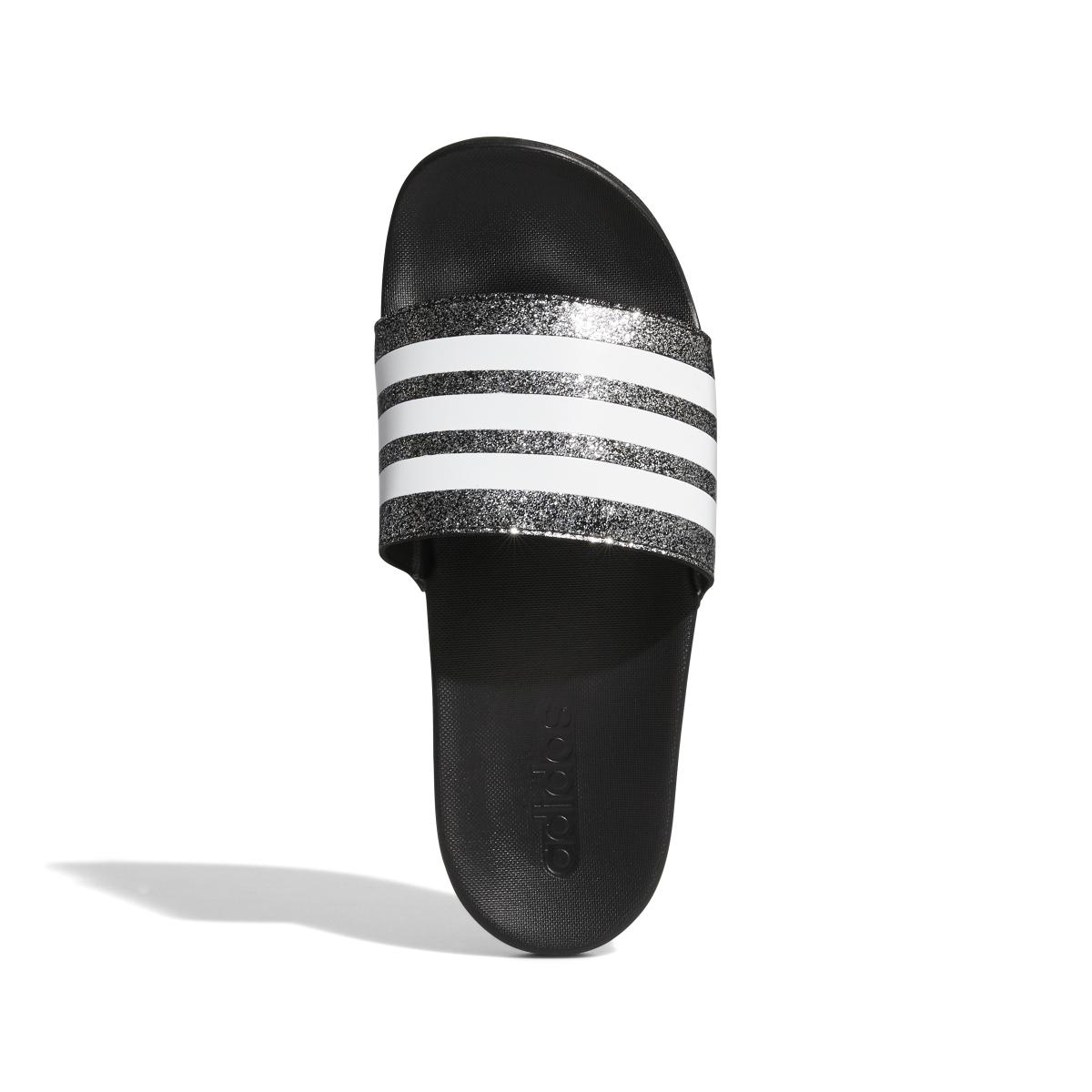 product/a/d/adidas_fy8836_3_footwear_photography_top_portrait_view_white_000.jpg