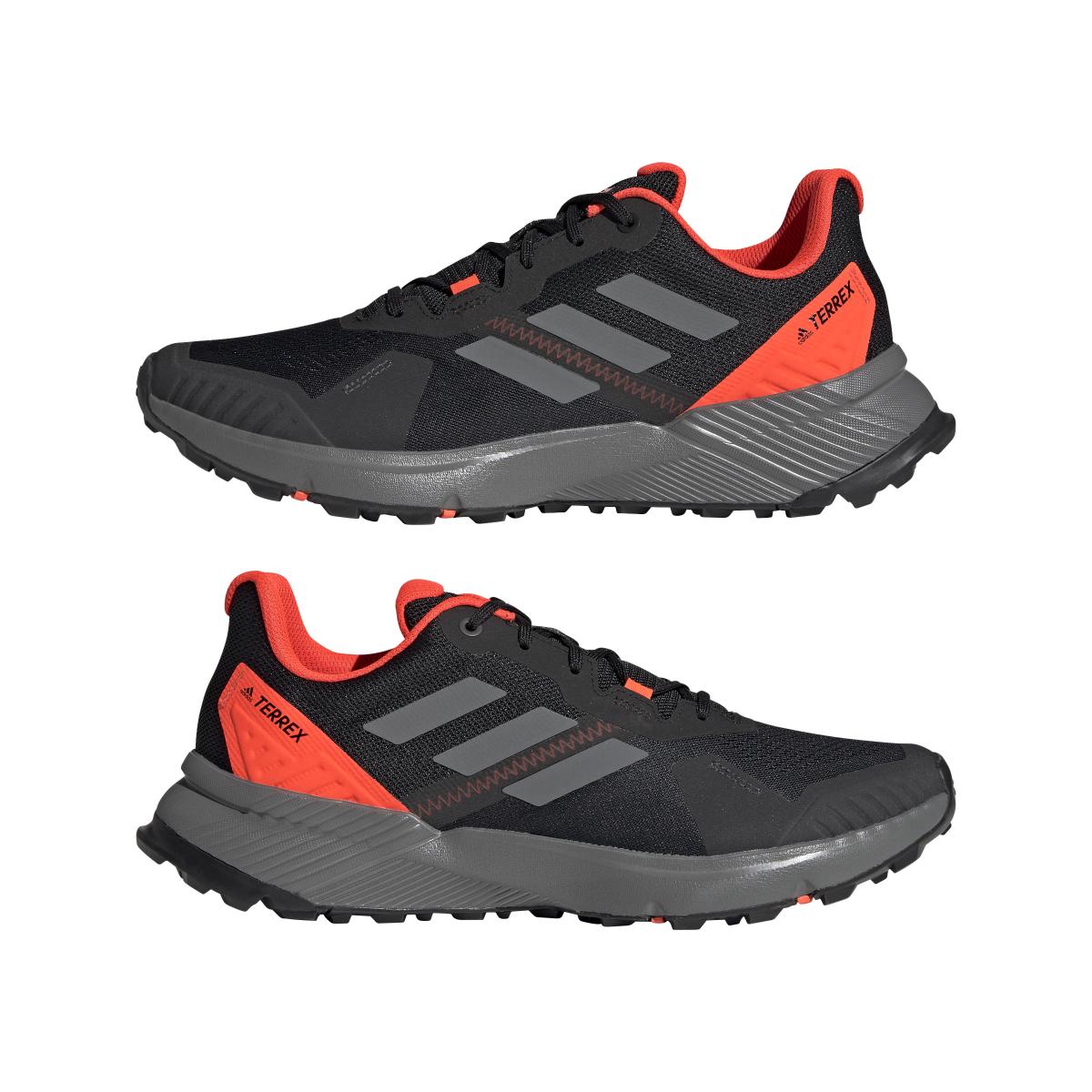 product/a/d/adidas_fy9214_11_footwear_photography_mirrored_pair_view_white_000.jpg