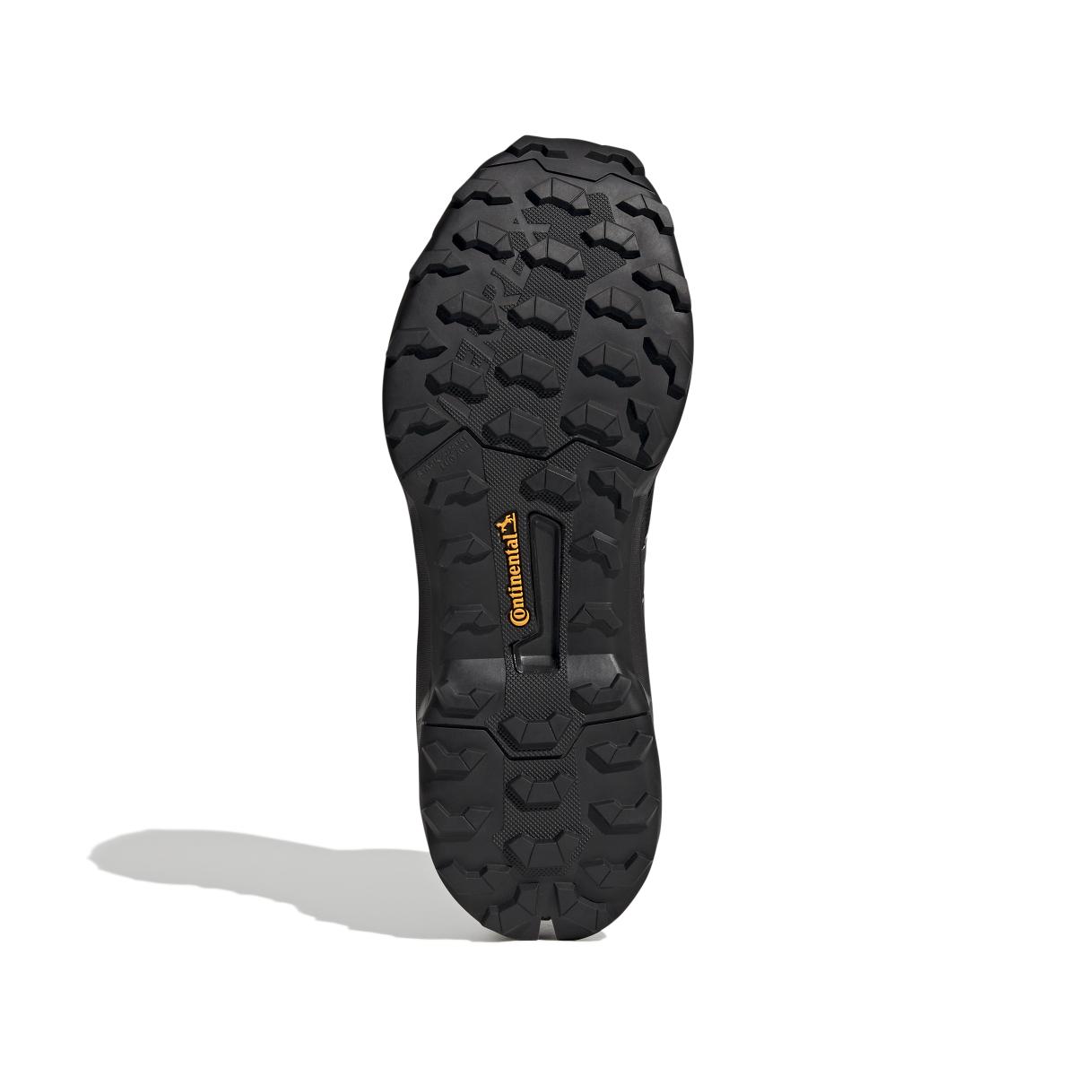product/a/d/adidas_fy9638_4_footwear_photography_bottom_view_white_000.jpg