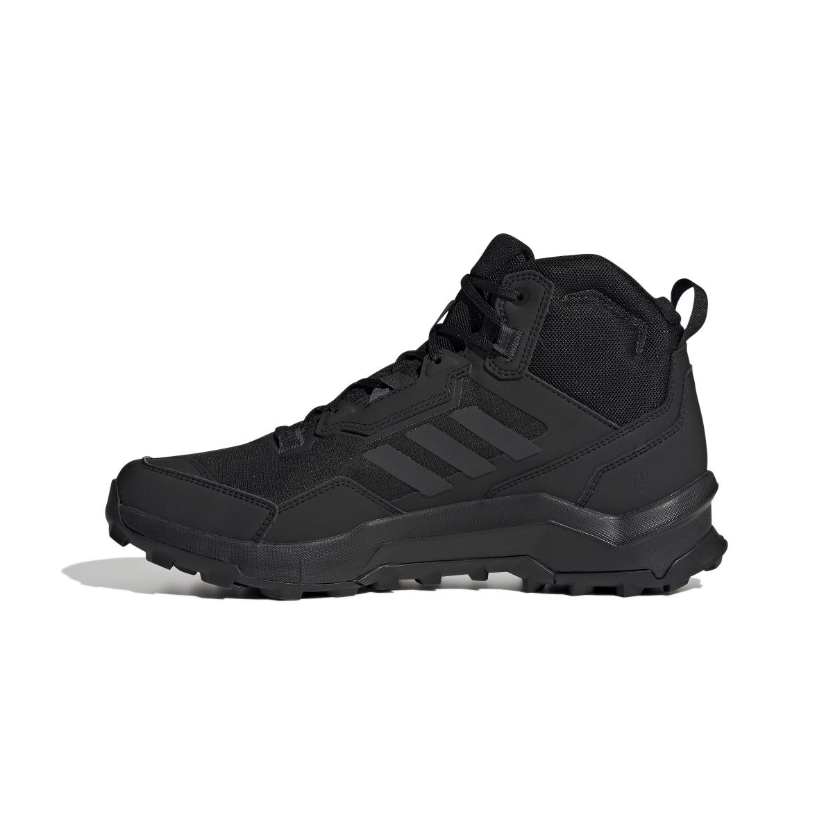 product/a/d/adidas_fy9638_5_footwear_photography_side_medial_center_view_white_000.jpg