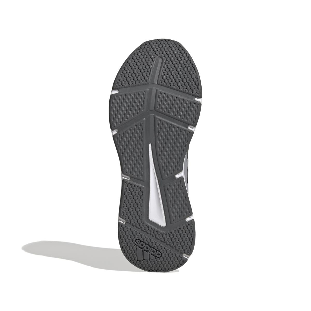 product/a/d/adidas_gw4140_4_footwear_photography_bottom_view_white_000.jpg