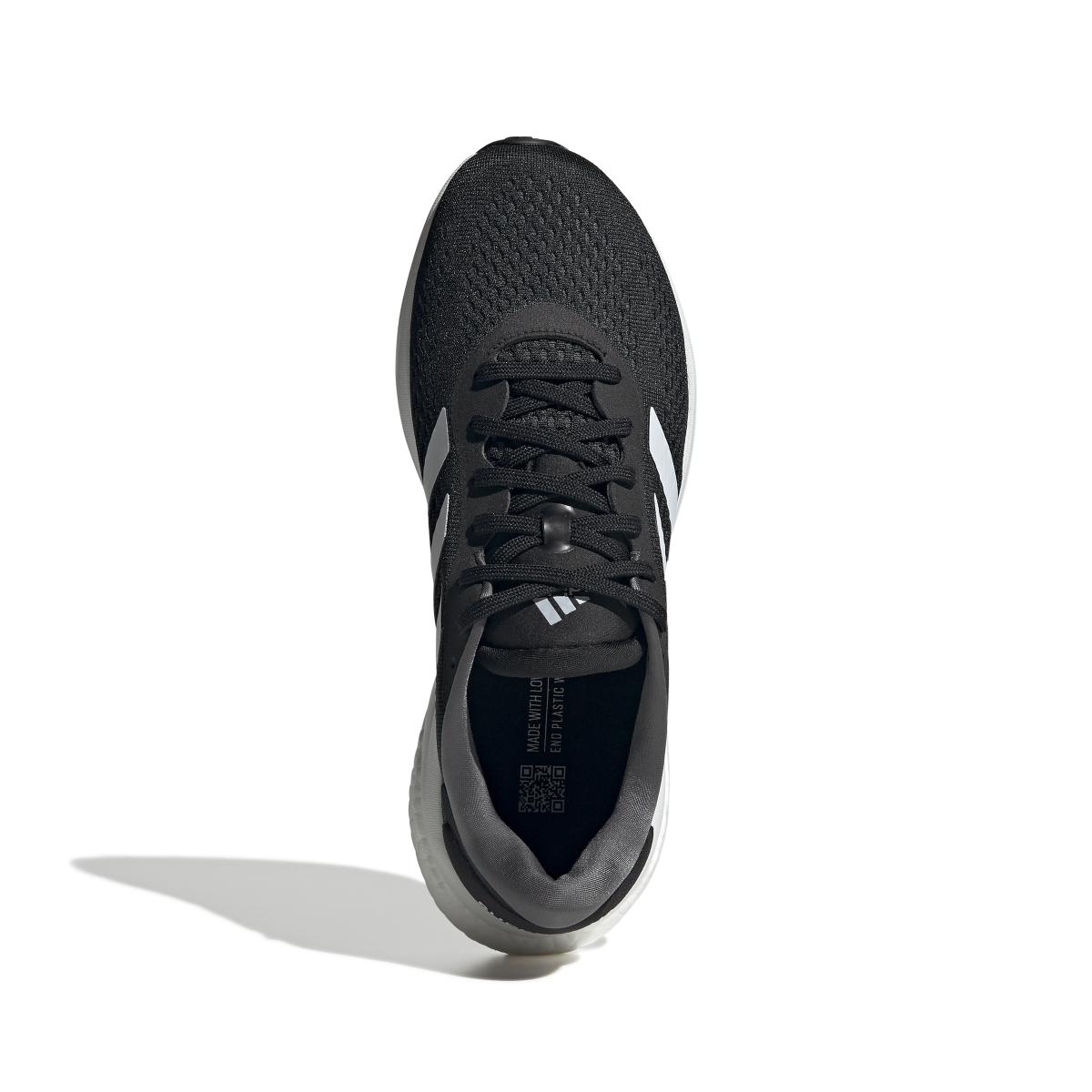 product/a/d/adidas_gw9088_3_footwear_photography_top_portrait_view_white_000.jpg