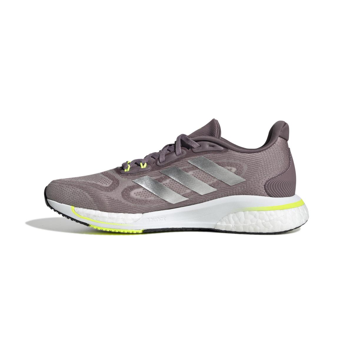 product/a/d/adidas_gx0537_5_footwear_photography_side_medial_center_view_white_000.jpg