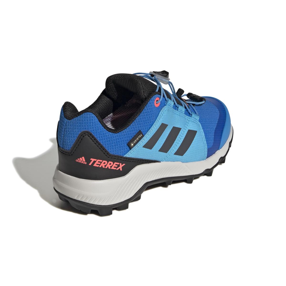 product/a/d/adidas_gy7660_7_footwear_photography_back_lateral_top_view_white_000.jpg