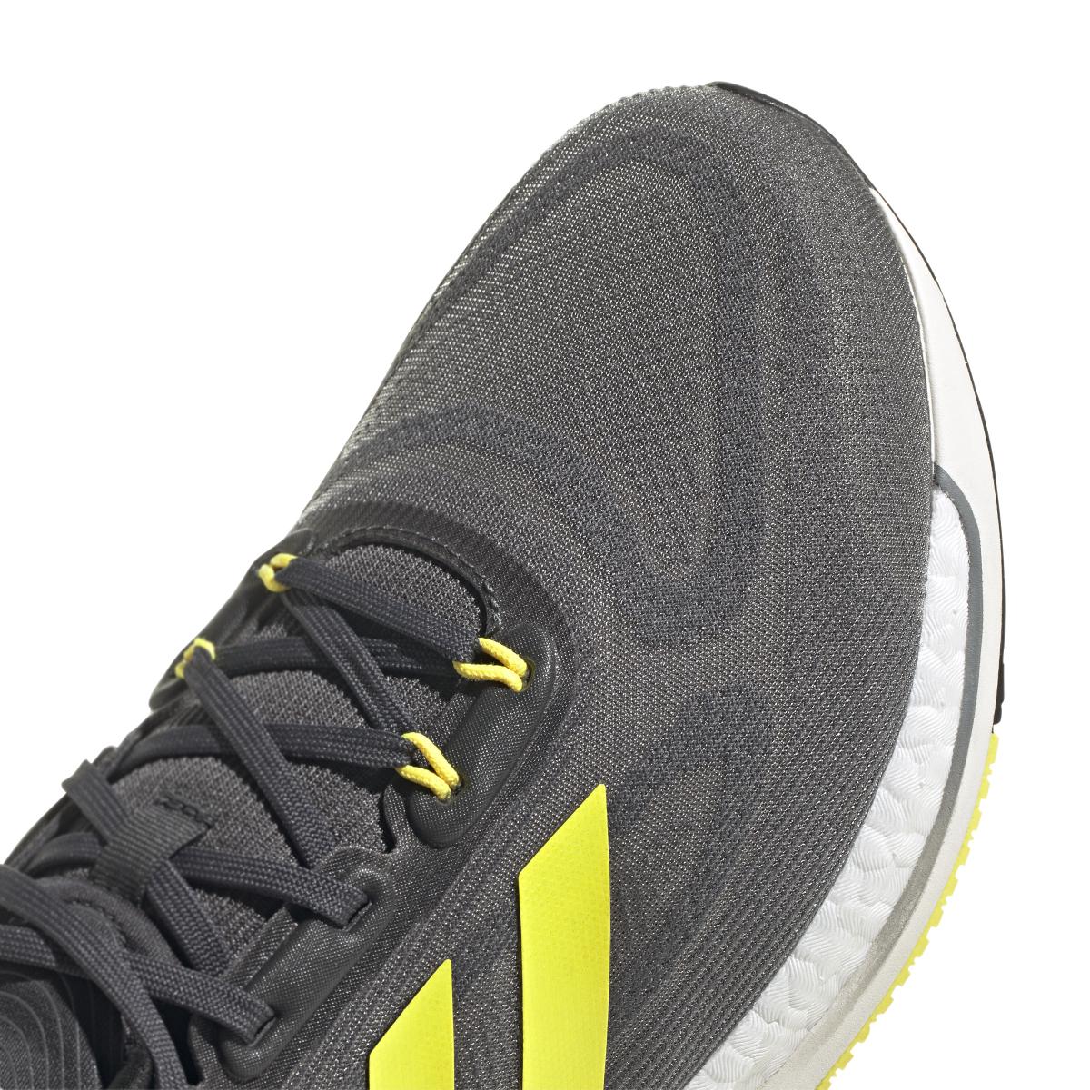 product/a/d/adidas_gy8315_9_footwear_photography_detail_view_2_white_000.jpg