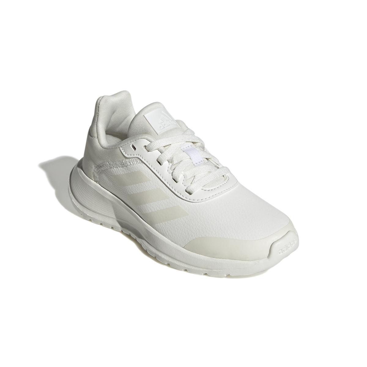 product/a/d/adidas_gz3425_6_footwear_photography_front_lateral_top_view_white_000.jpg
