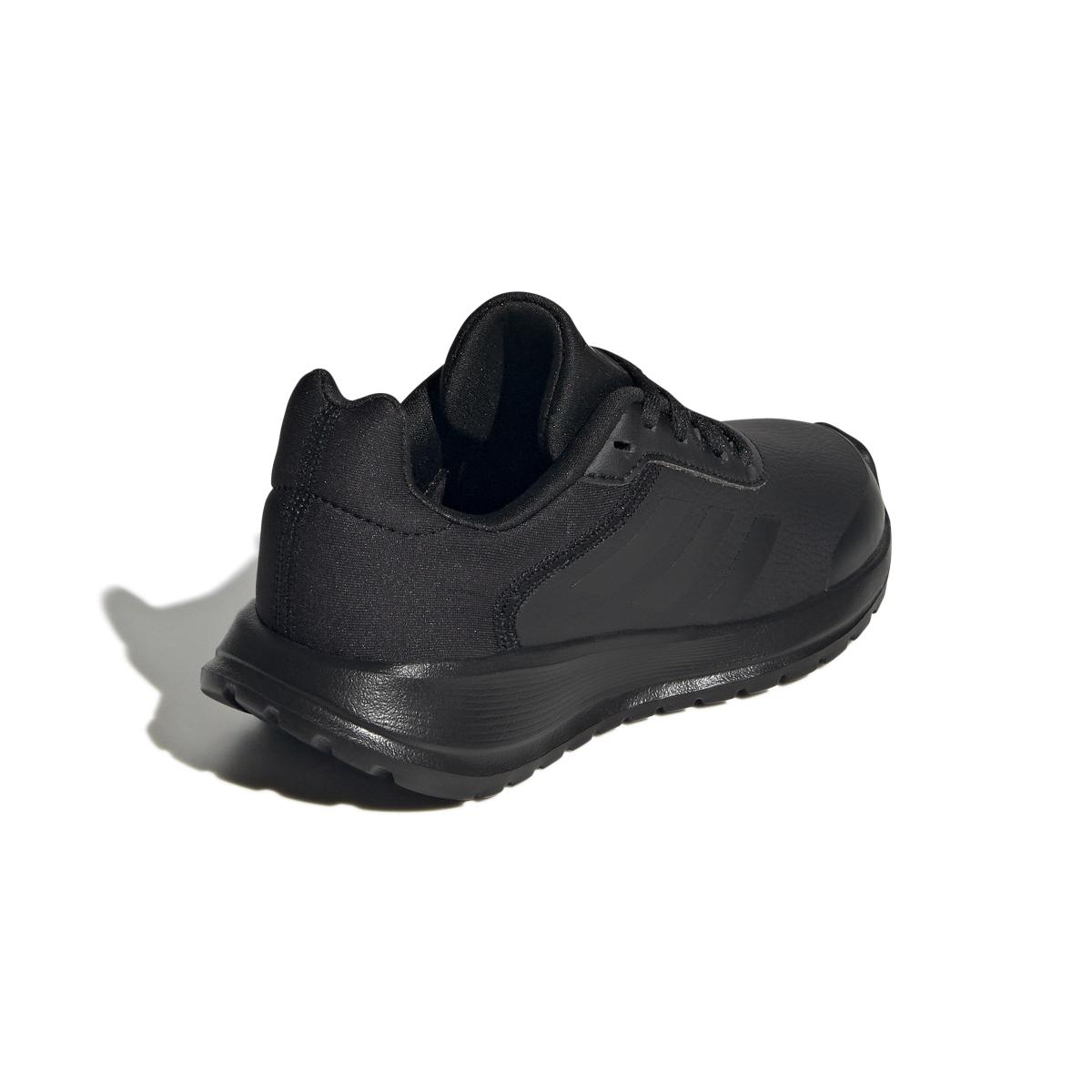 product/a/d/adidas_gz3426_7_footwear_photography_back_lateral_top_view_white_000.jpg