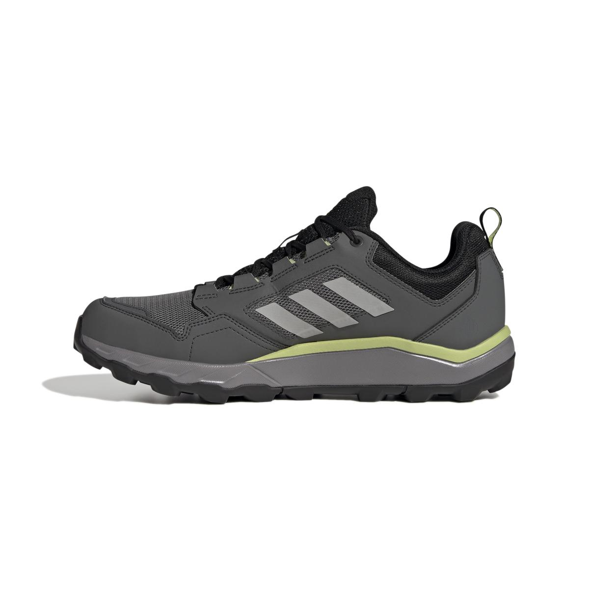 product/a/d/adidas_gz3961_5_footwear_photography_side_medial_center_view_white_000.jpg