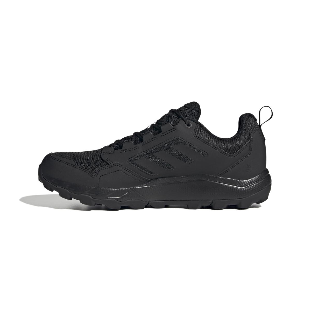 product/a/d/adidas_gz8910_5_footwear_photography_side_medial_center_view_white_000.jpg