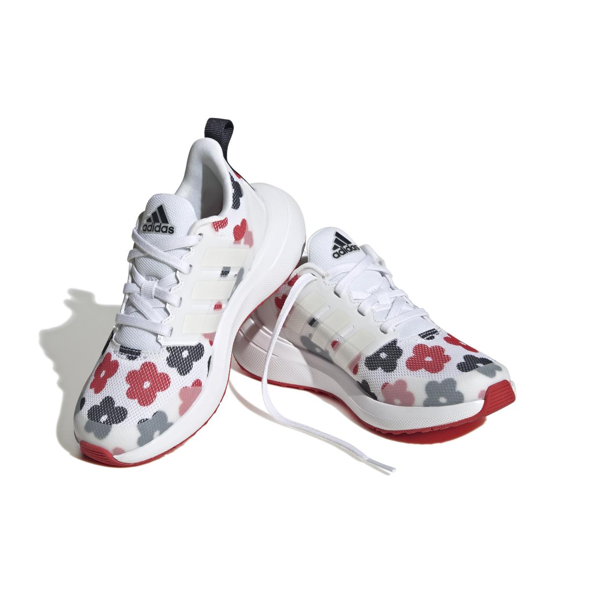 product/a/d/adidas_gz9758_6_footwear_photography_front_lateral_top_view_white.jpg