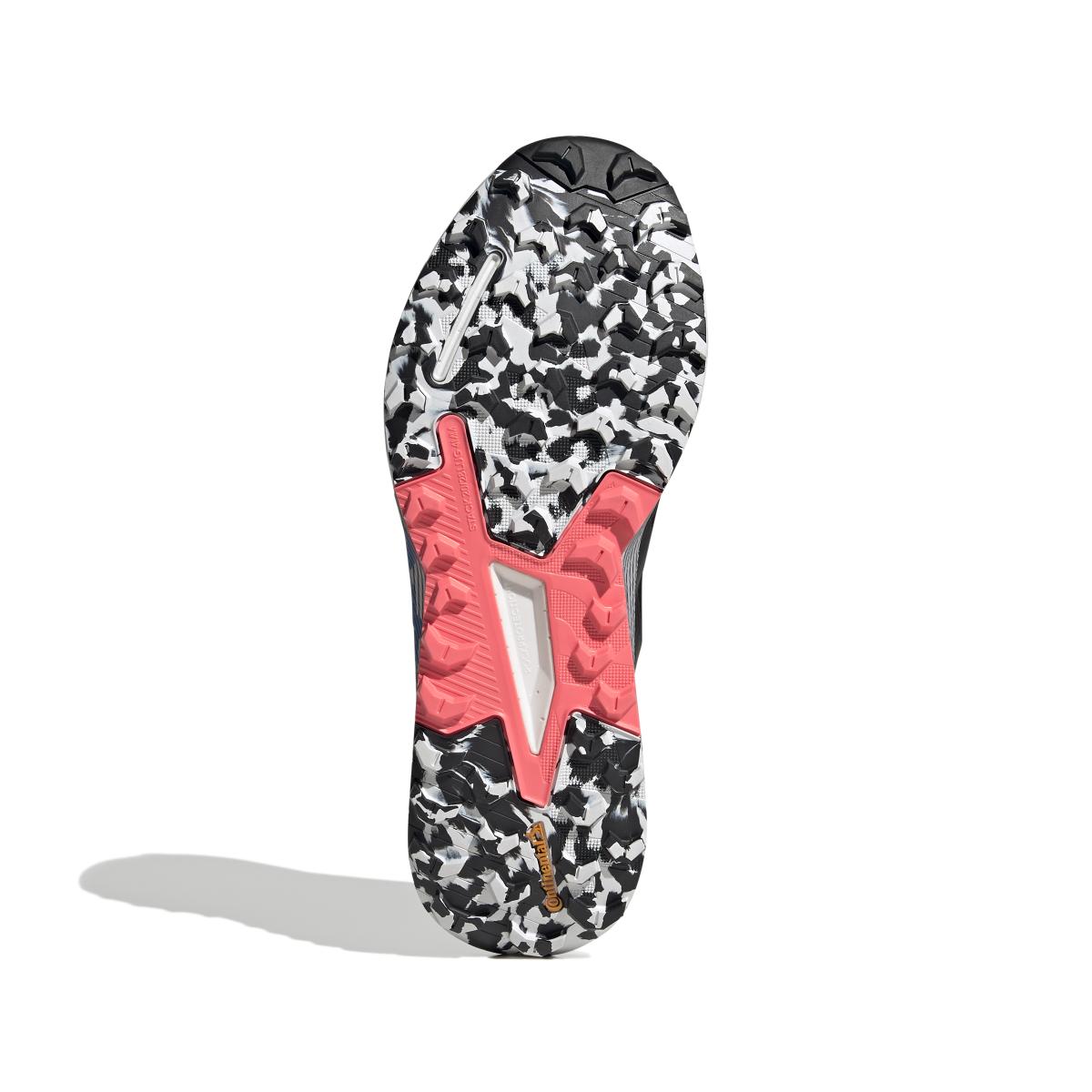product/a/d/adidas_h03184_4_footwear_photography_bottom_view_white_000.jpg
