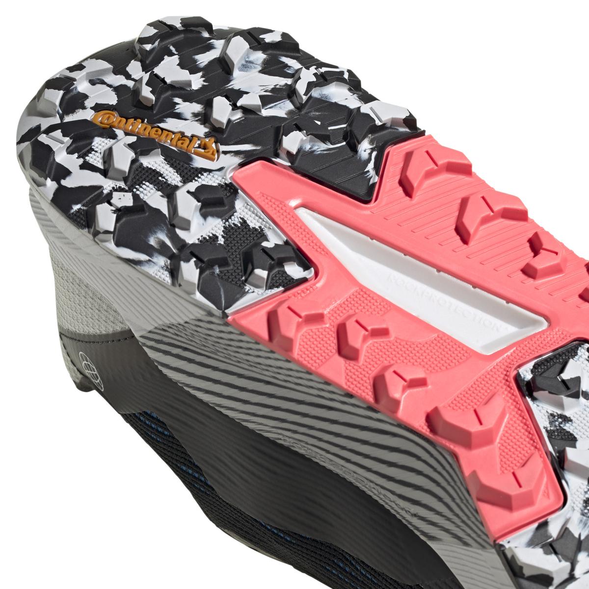 product/a/d/adidas_h03184_9_footwear_photography_detail_view_2_white_000.jpg