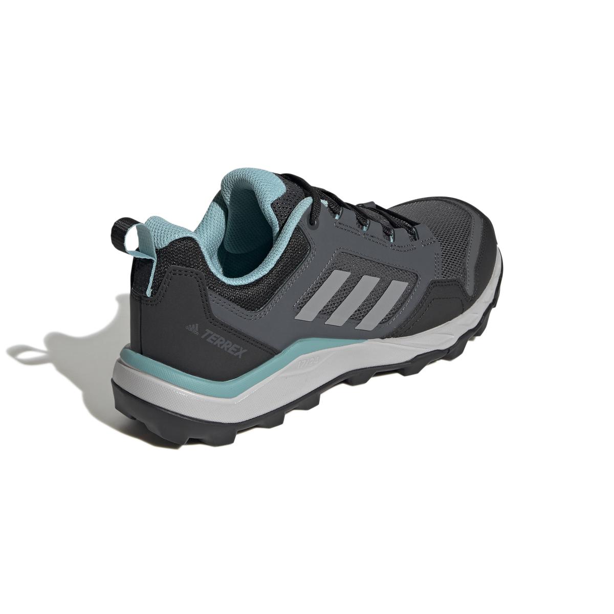 product/a/d/adidas_h05686_7_footwear_photography_back_lateral_top_view_white_000.jpg