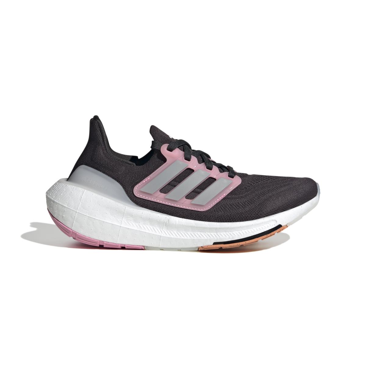 product/a/d/adidas_h06371_1_footwear_photography_side_lateral_center_view_white_xo.jpg