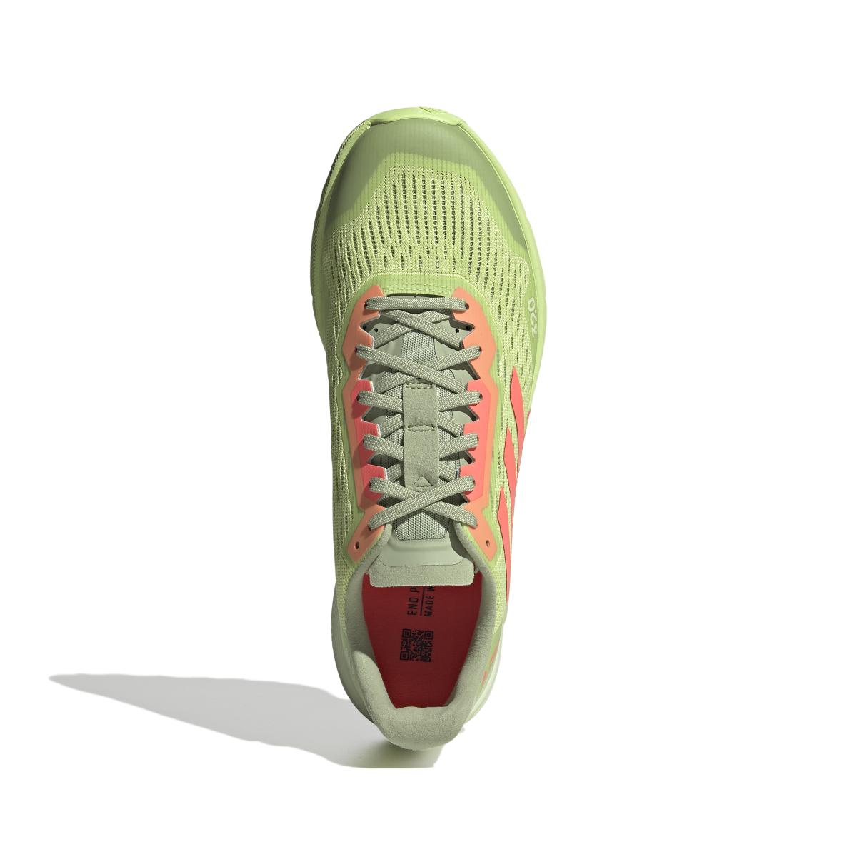 product/a/d/adidas_h06575_3_footwear_photography_top_portrait_view_white_000.jpg