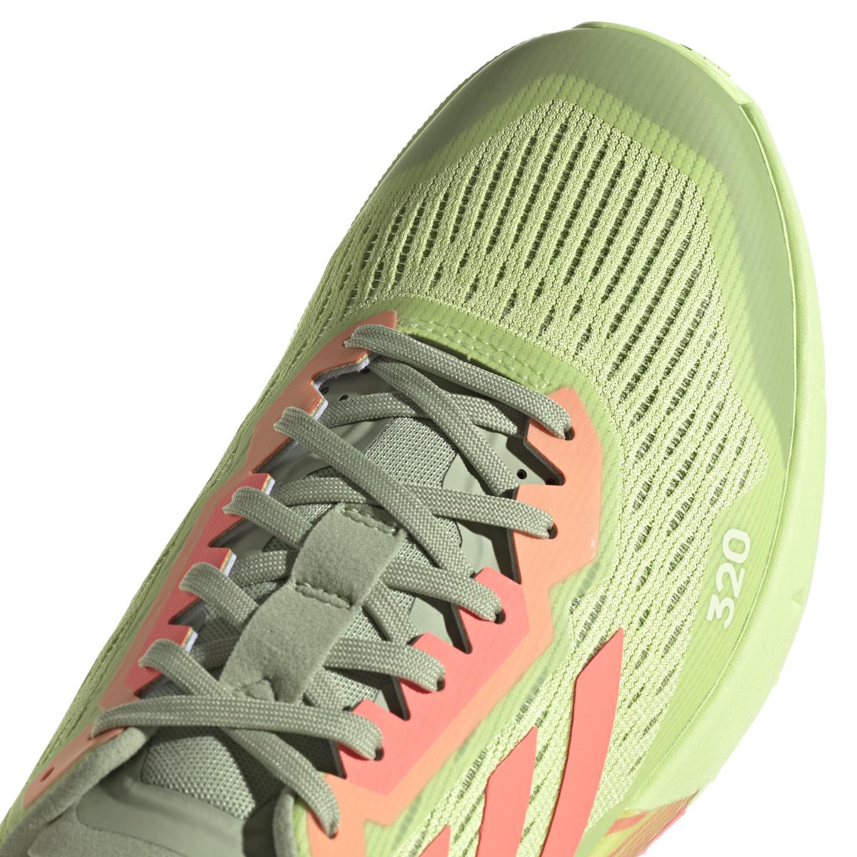 product/a/d/adidas_h06575_8_footwear_photography_detail_view_1_white_000.jpg