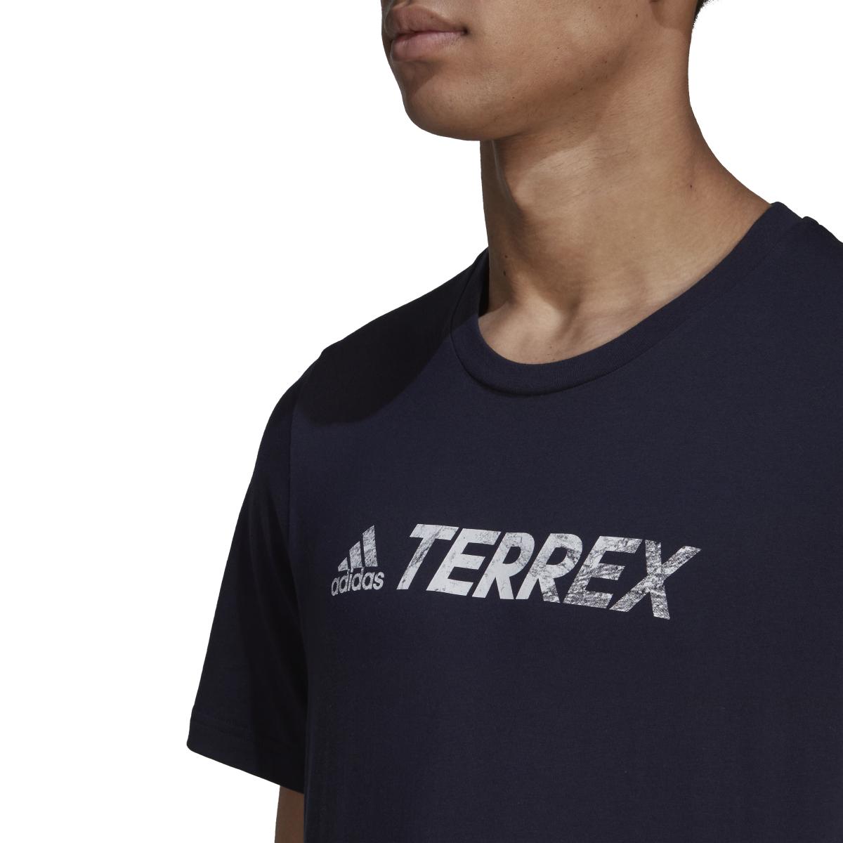 product/a/d/adidas_hf3284_7_apparel_on_model_detail_view_1_white.jpg