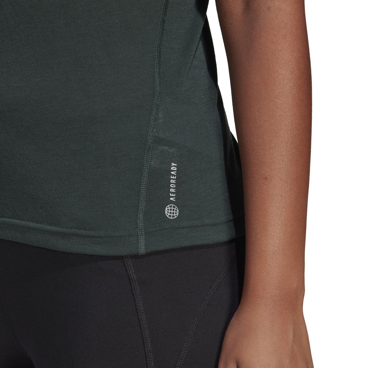 product/a/d/adidas_hn0373_8_apparel_on_model_detail_view_2_white.jpg