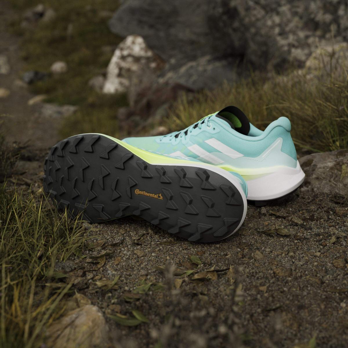 product/a/d/adidas_hp3686_17_footwear_photography_heromrktng_view_4-nw091625.jpg