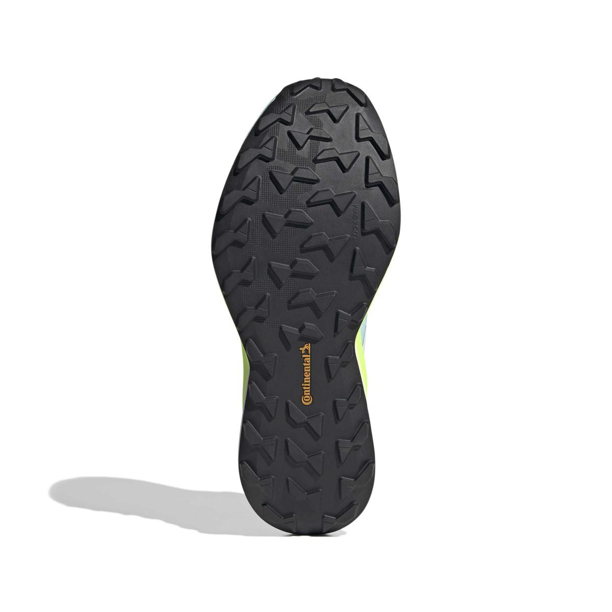 product/a/d/adidas_hp3686_4_footwear_photography_bottom_view_white-nw091625.jpg