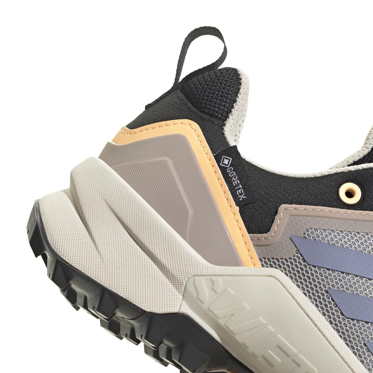 product/a/d/adidas_hp8714_9_footwear_photography_detail_view_2_white_000.jpg