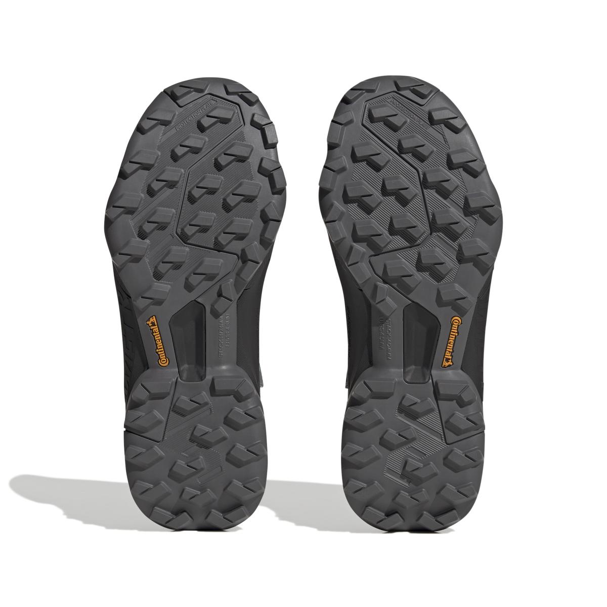 product/a/d/adidas_hp8716_4_footwear_photography_bottom_view_white_000.jpg