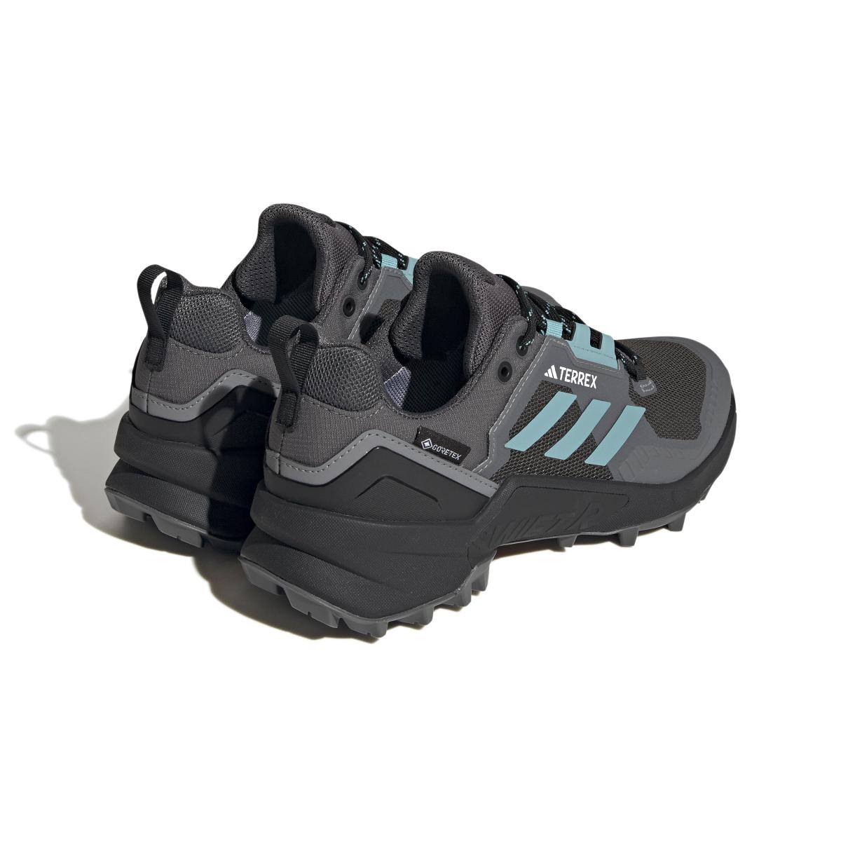 product/a/d/adidas_hp8716_7_footwear_photography_back_lateral_top_view_white_000.jpg
