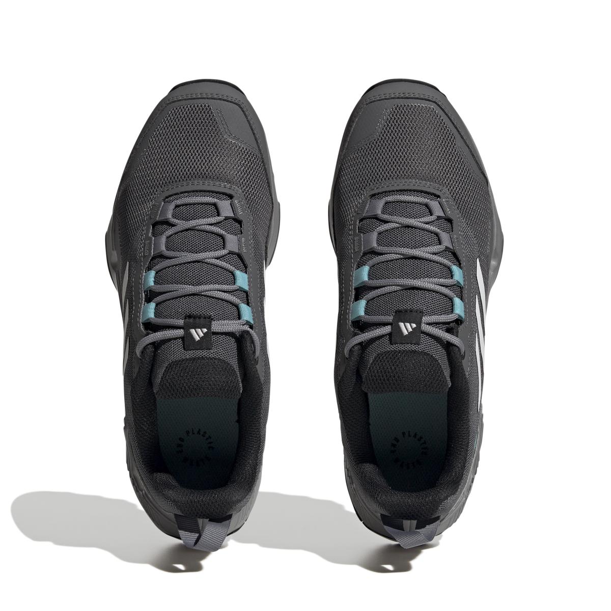product/a/d/adidas_hq0936_3_footwear_photography_top_portrait_view_white_000.jpg
