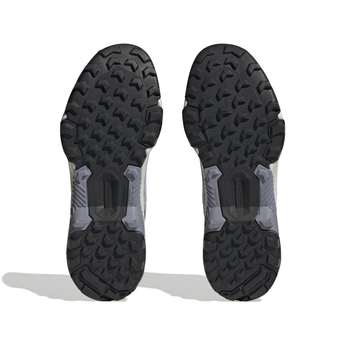 product/a/d/adidas_hq0937_4_footwear_photography_bottom_view_white_000.jpg