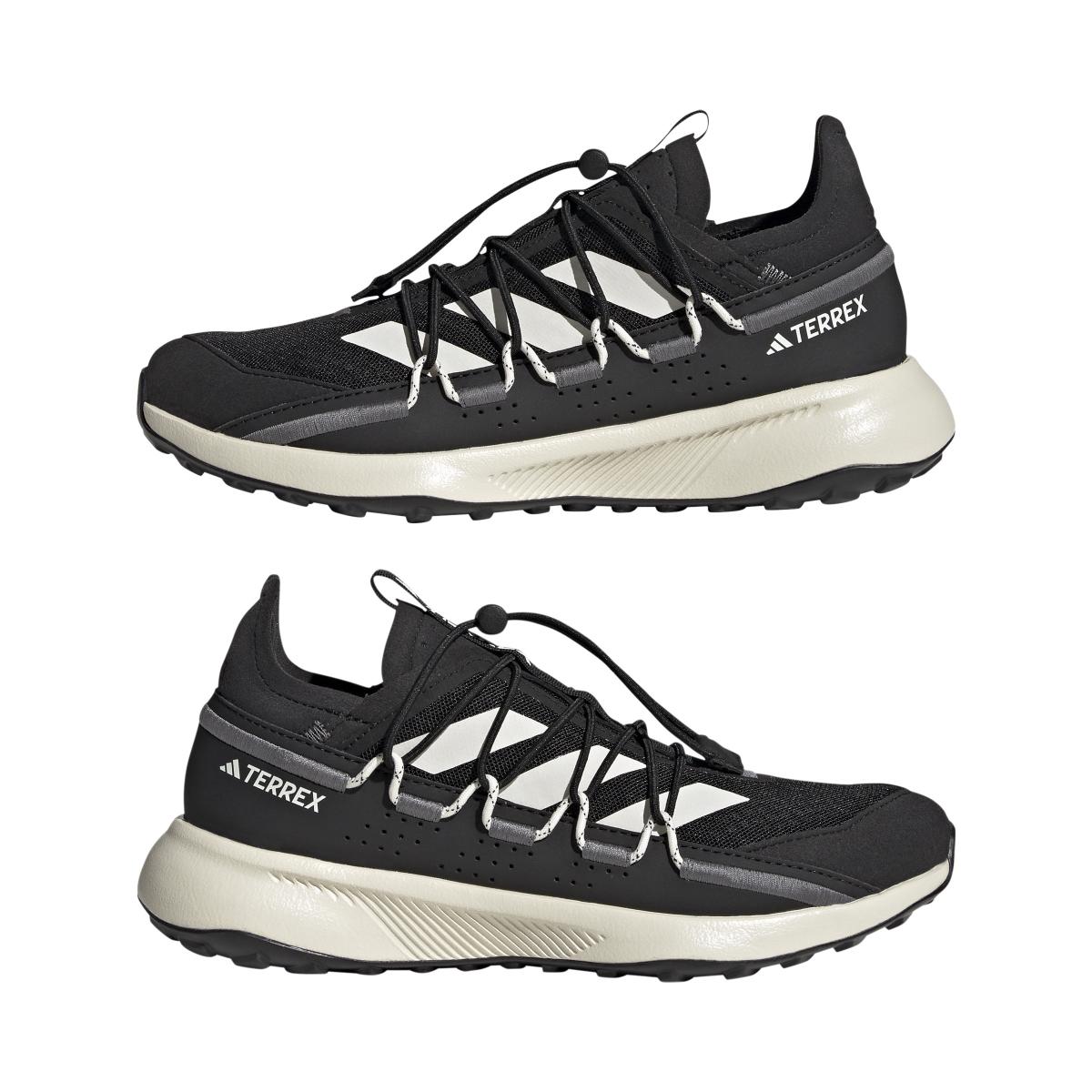 product/a/d/adidas_hq0941_12_footwear_photography_mirrored_pair_view_white_000.jpg