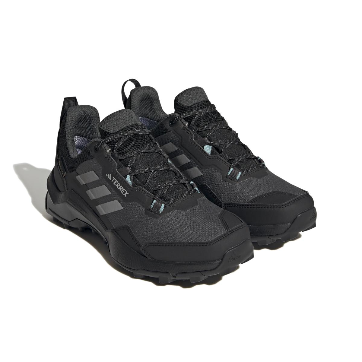 product/a/d/adidas_hq1051_6_footwear_photography_front_lateral_top_view_white.jpg