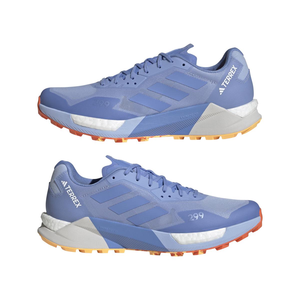 product/a/d/adidas_hr1082_10_footwear_photography_mirrored_pair_view_white_000.jpg