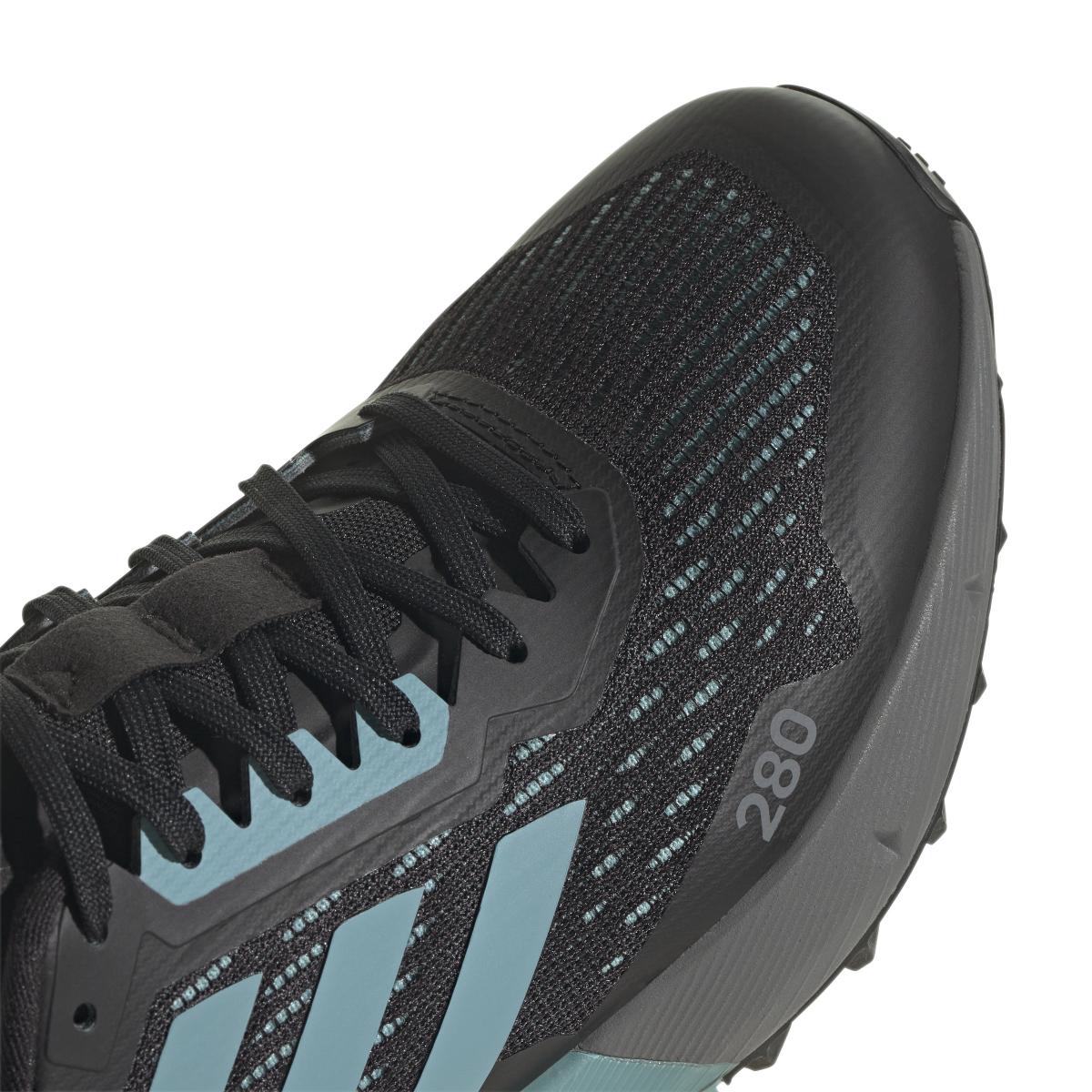 product/a/d/adidas_hr1140_8_footwear_photography_detail_view_1_white_000.jpg