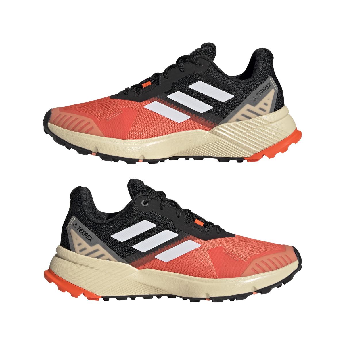 product/a/d/adidas_hr1179_10_footwear_photography_mirrored_pair_view_white_000.jpg
