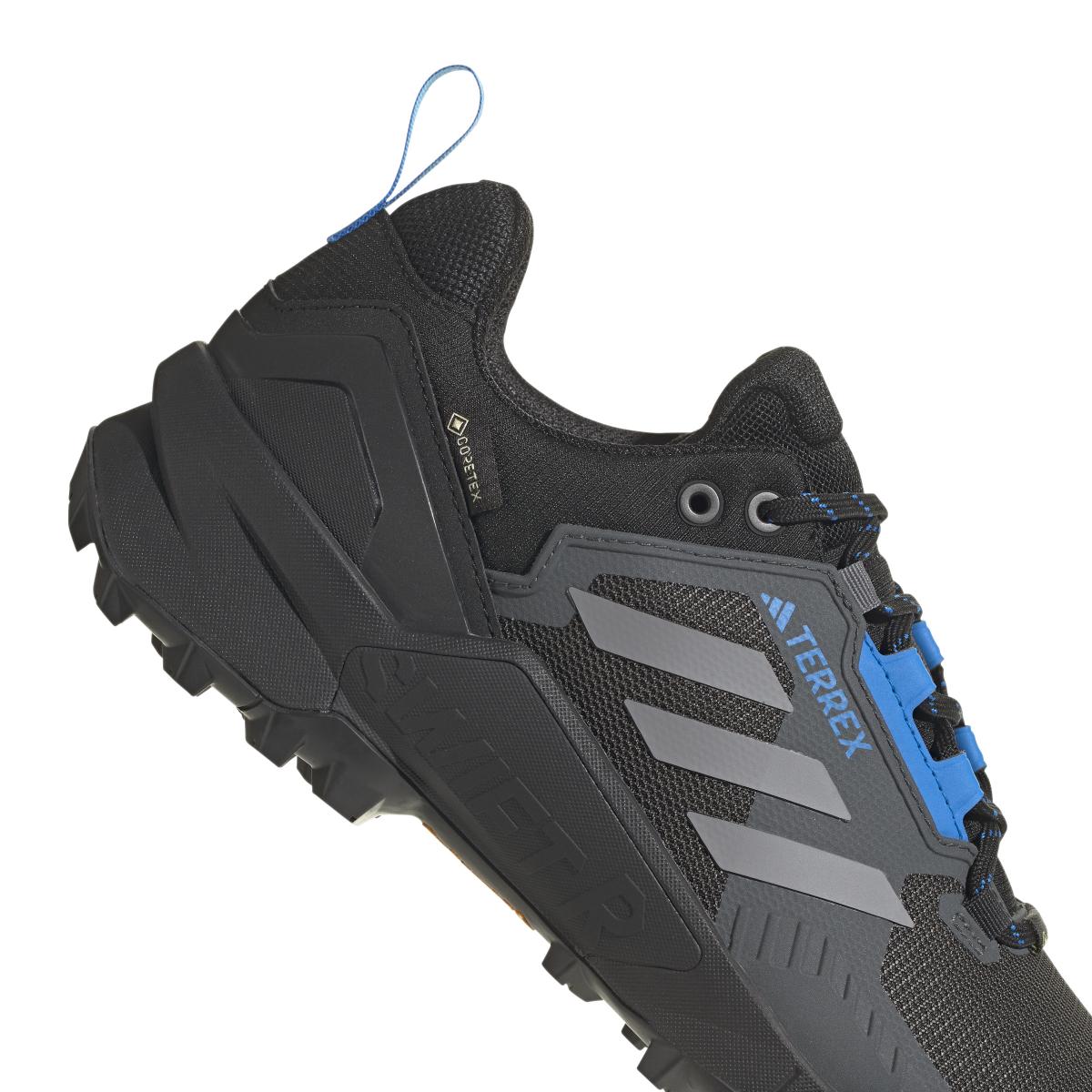 product/a/d/adidas_hr1311_10_footwear_photography_detail_view_3_white.jpg