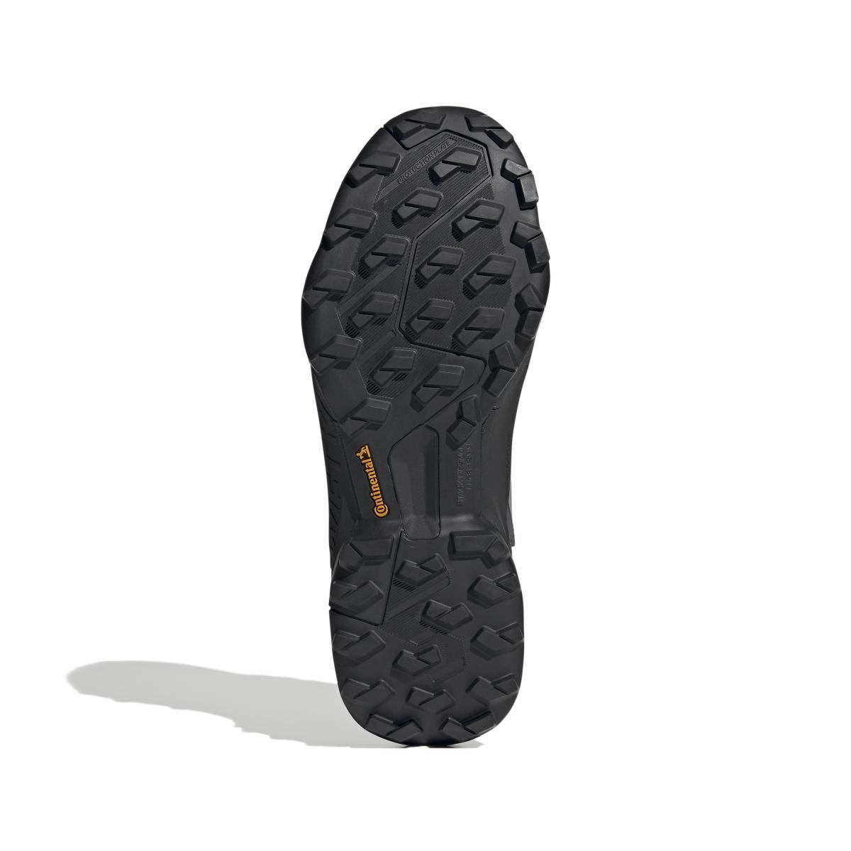 product/a/d/adidas_hr1311_4_footwear_photography_bottom_view_white_000.jpg