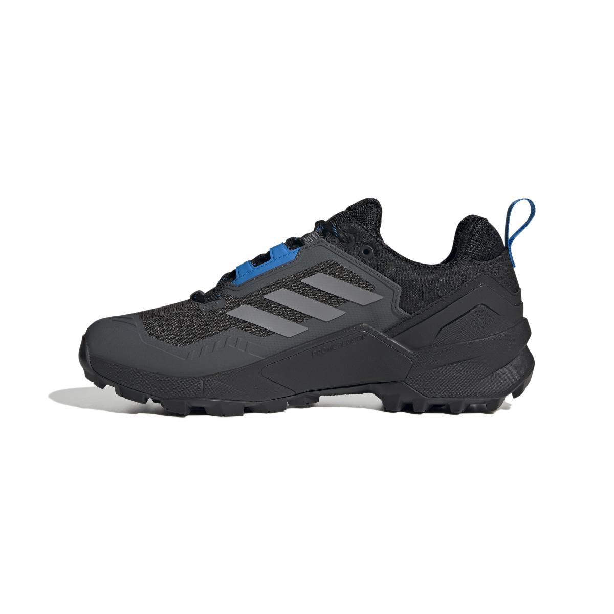 product/a/d/adidas_hr1311_5_footwear_photography_side_medial_center_view_white_000.jpg