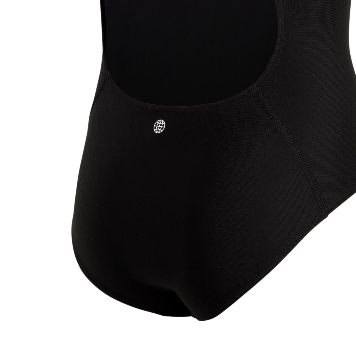 product/a/d/adidas_hr7477_4_apparel_photography_detail_view_1_white_xo.jpg
