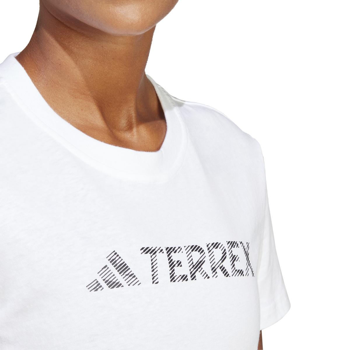 product/a/d/adidas_hz1391_8_apparel_on_model_detail_view_2_white.jpg