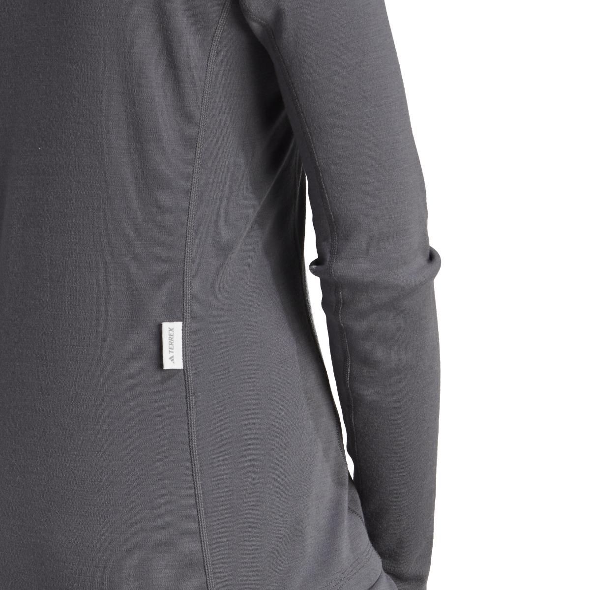 product/a/d/adidas_hz8546_9_apparel_on_model_detail_view_2_white.jpg