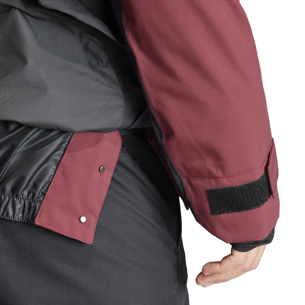 product/a/d/adidas_ib4216_8_apparel_on_model_detail_view_1_white.jpg