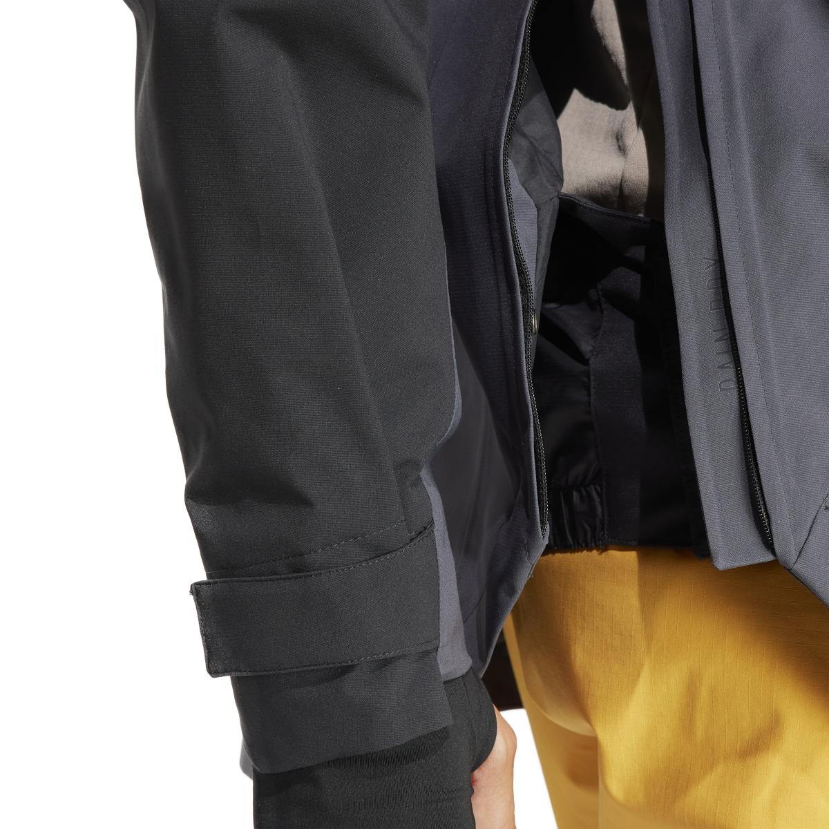 product/a/d/adidas_ib4229_10_apparel_on_model_detail_view_3_white.jpg
