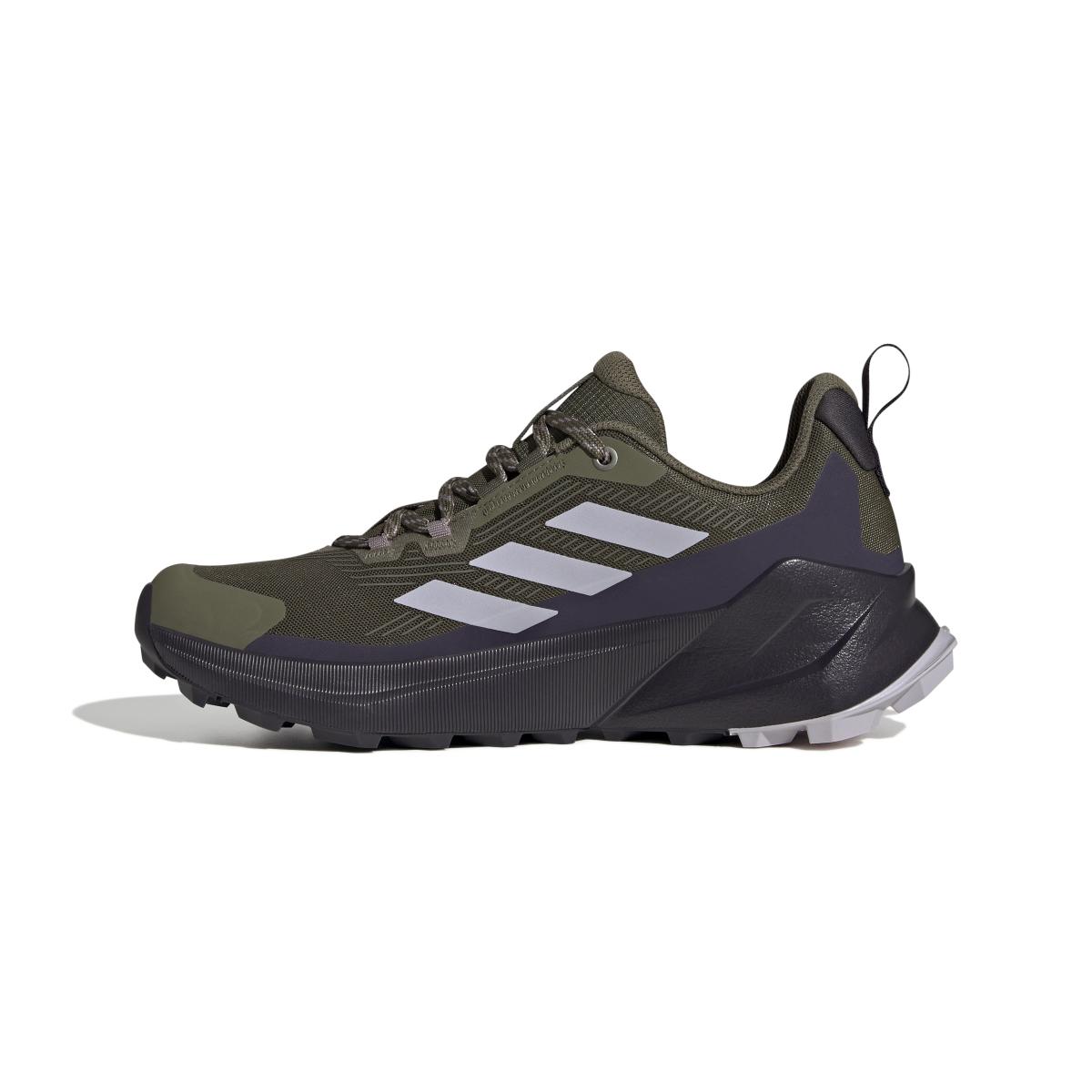 product/a/d/adidas_id0908_5_footwear_photography_side_medial_center_view_white.jpg