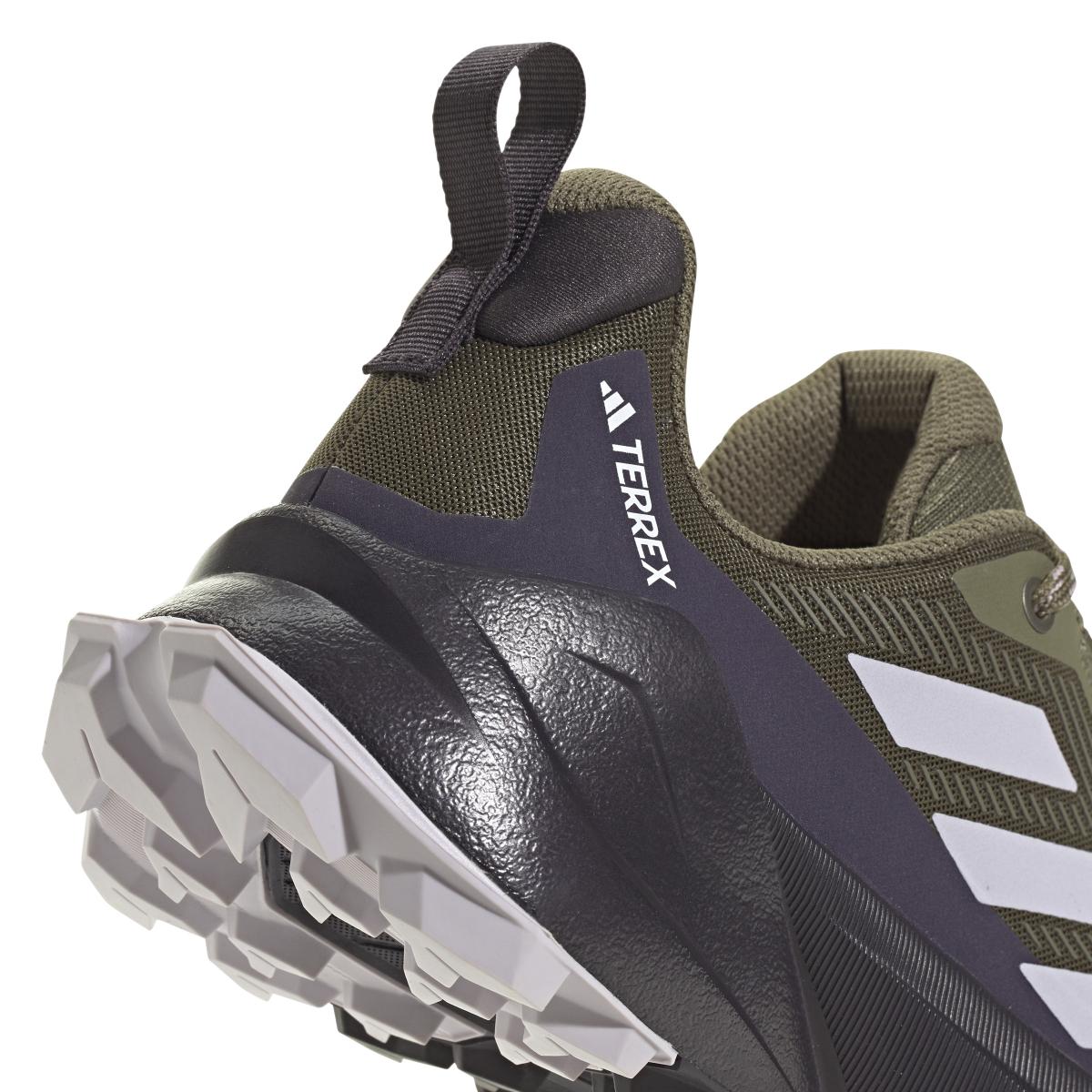 product/a/d/adidas_id0908_9_footwear_photography_detail_view_2_white.jpg