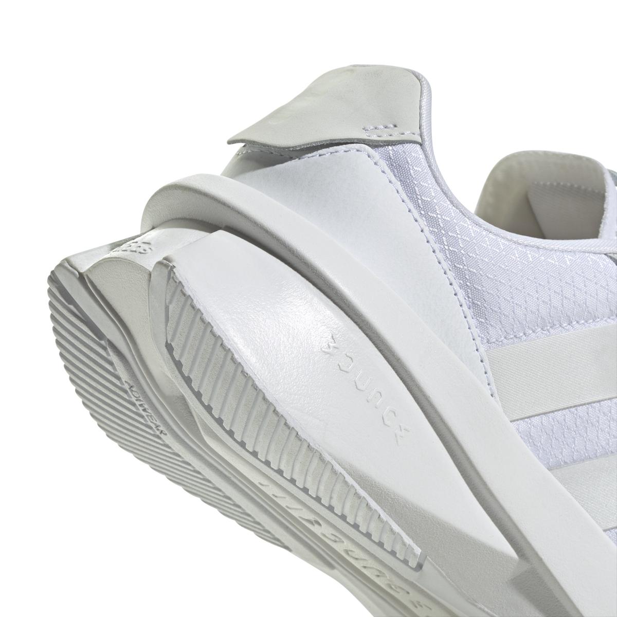 product/a/d/adidas_id2340_9_footwear_photography_detail_view_2_white_bv.jpg