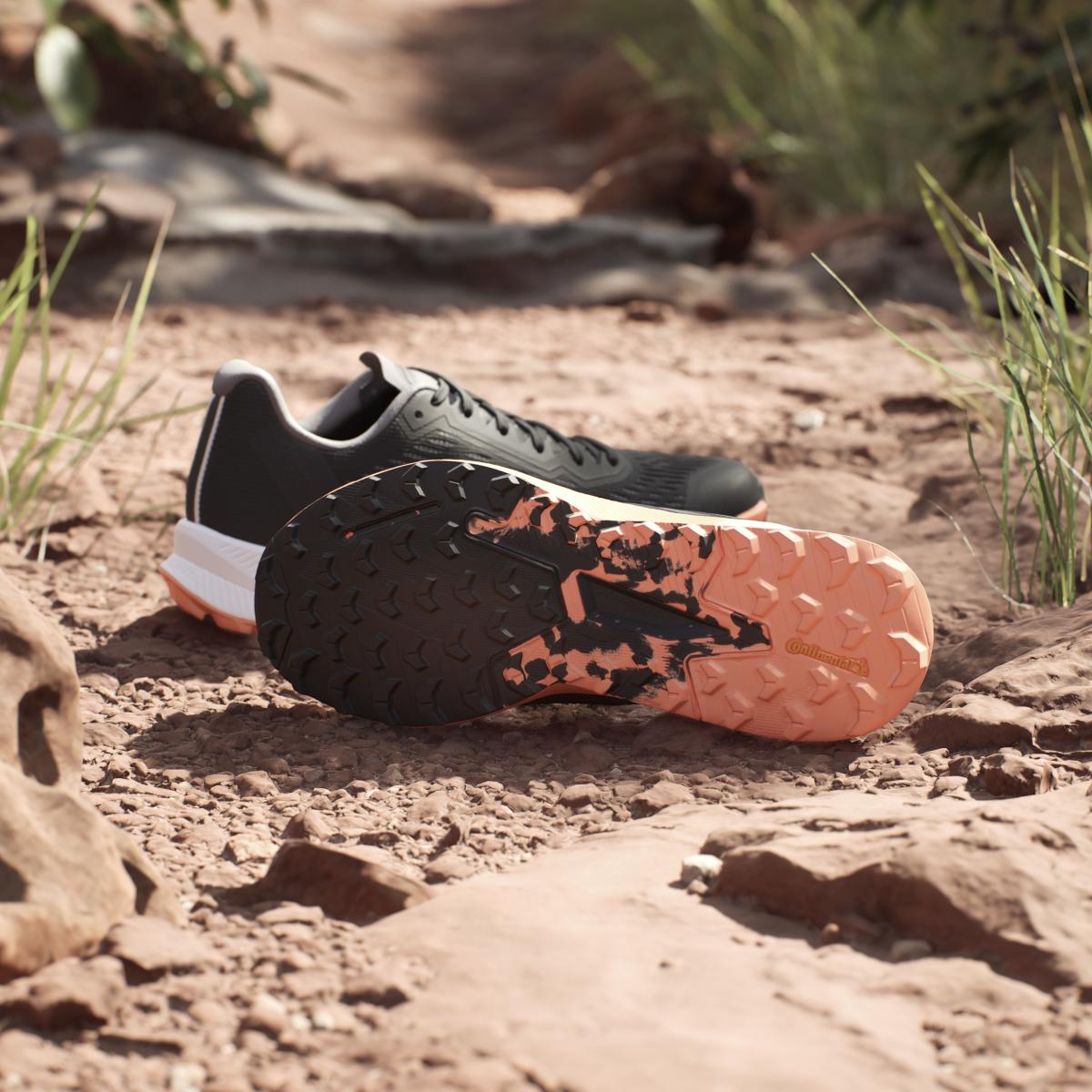 product/a/d/adidas_id2502_17_footwear_photography_heromrktng_view_4_white.jpg