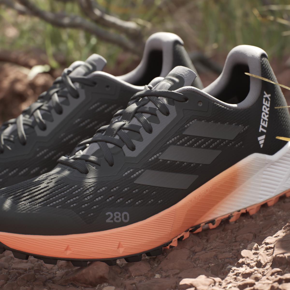 product/a/d/adidas_id2502_22_footwear_photography_heromrktng_view_9_white.jpg
